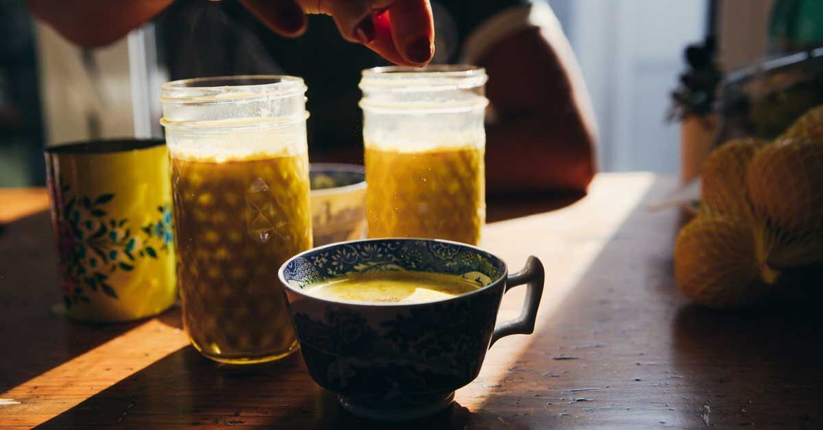 Your Guide to Golden Milk: Harness Turmeric's Health Benefits Daily